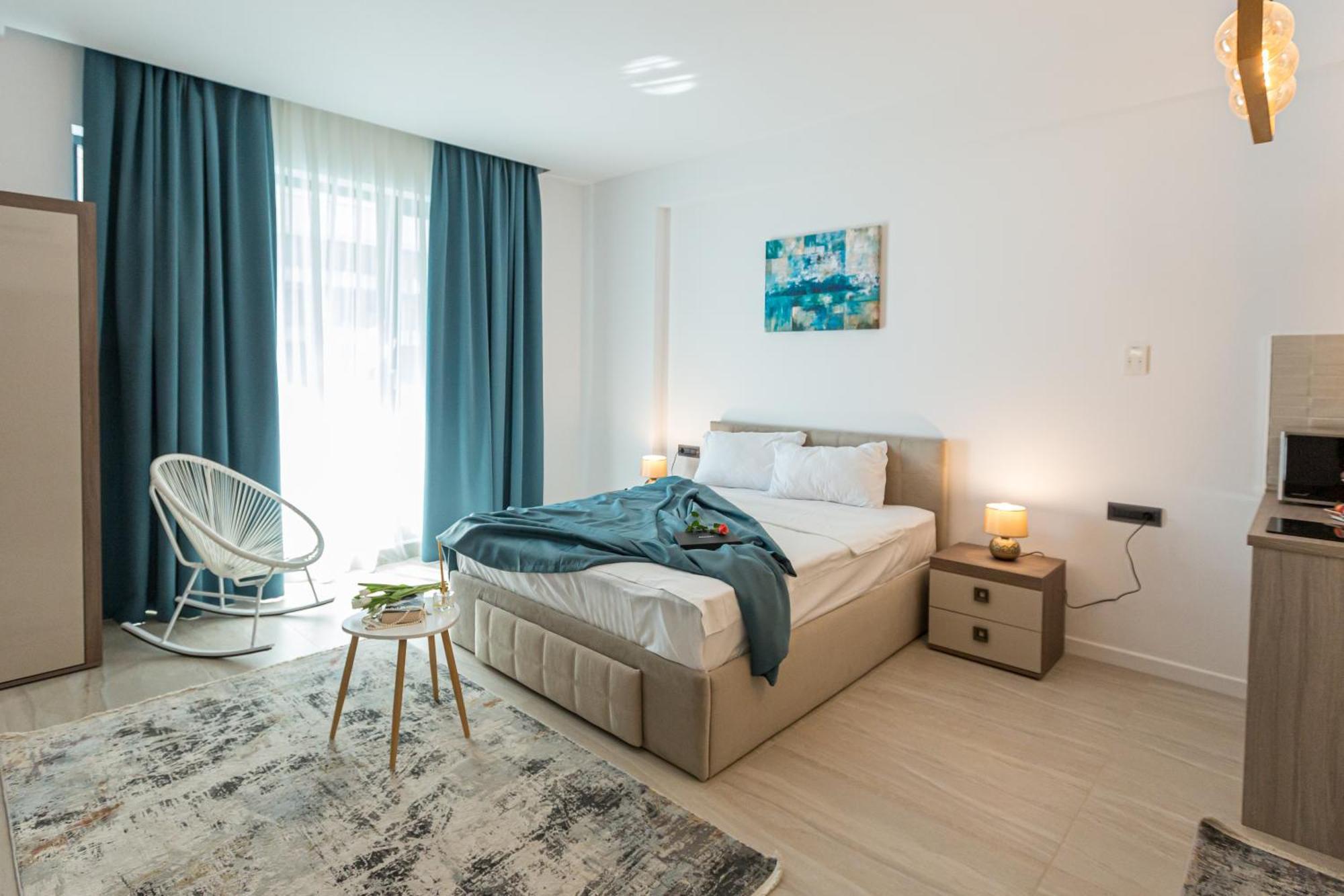 Sea On Aparthotel Mamaia Exterior photo